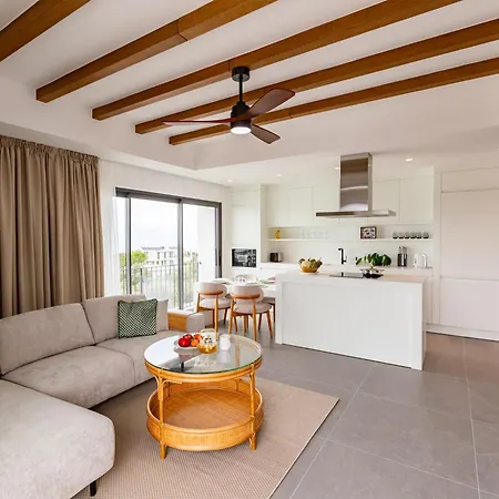 Mediterra Jade Flat By Holidaykeys Apartmán *